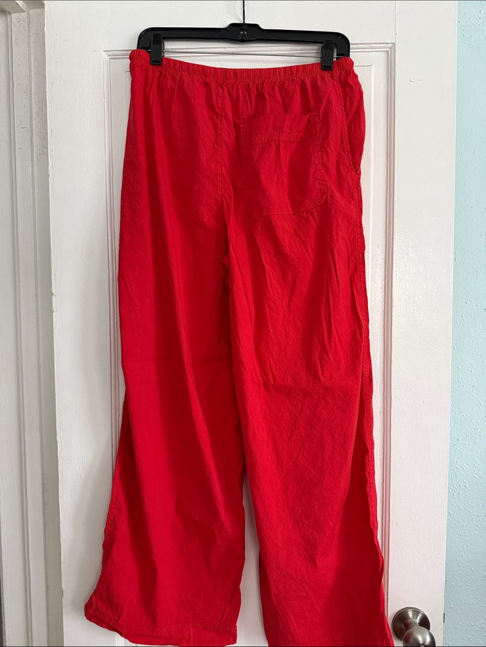 Athleta Women’s Wide Leg Pants with drawstring in Bright Red - Picture 4 of 5